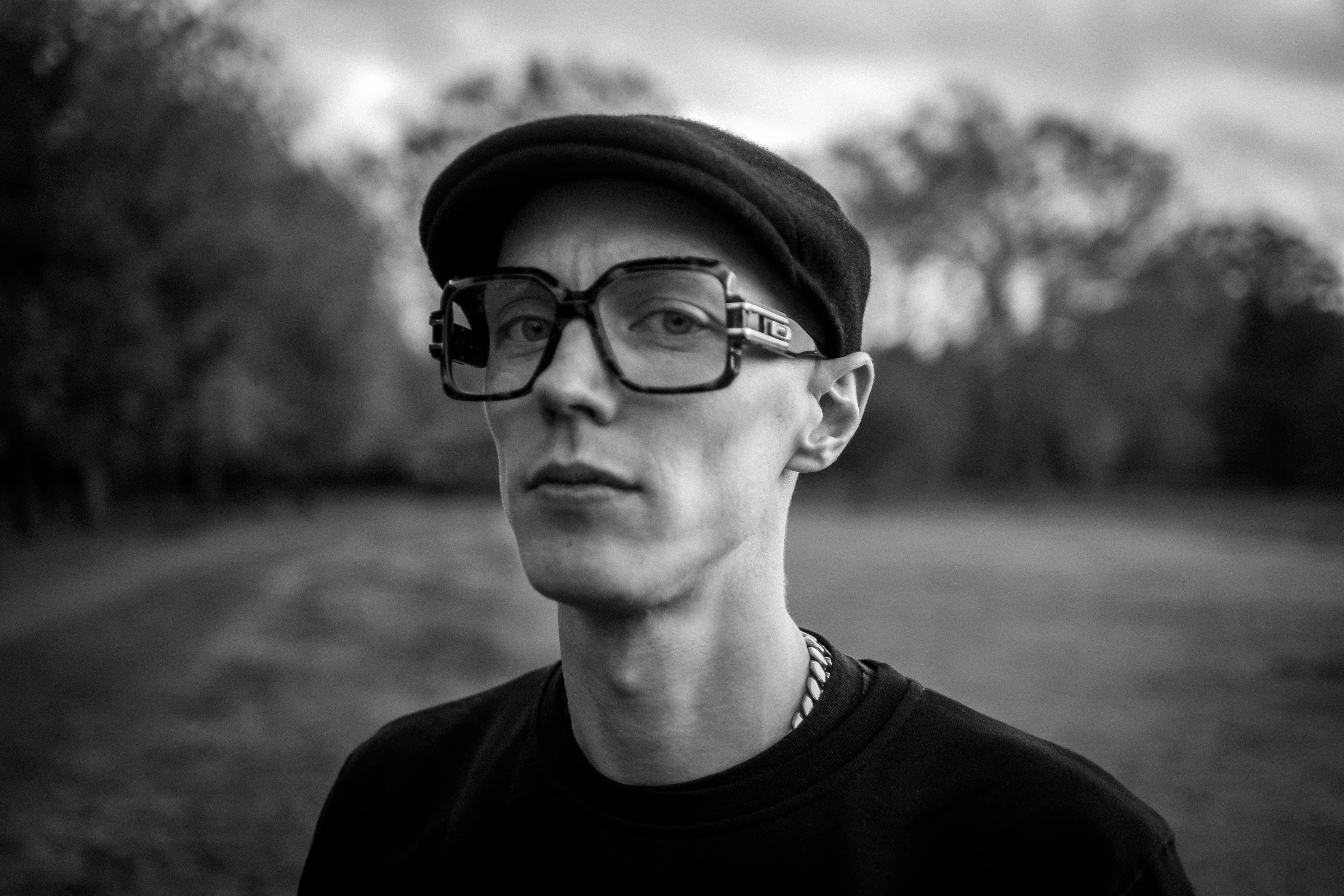 1000894-bw-copy.jpg