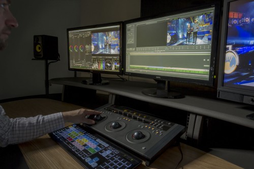 Ka-boom's Online Room with Baselight Editions