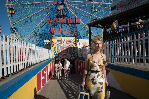 Juno Temple in Woody Allen’s WONDER WHEEL. Photo by: Jessica Miglio. © 2017 Gravier Productions, Inc.